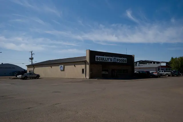 Scully's Foods grocery store